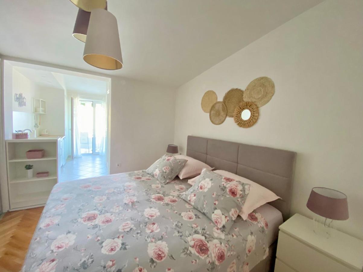 Apartmani Marko Tucepi Luaran gambar